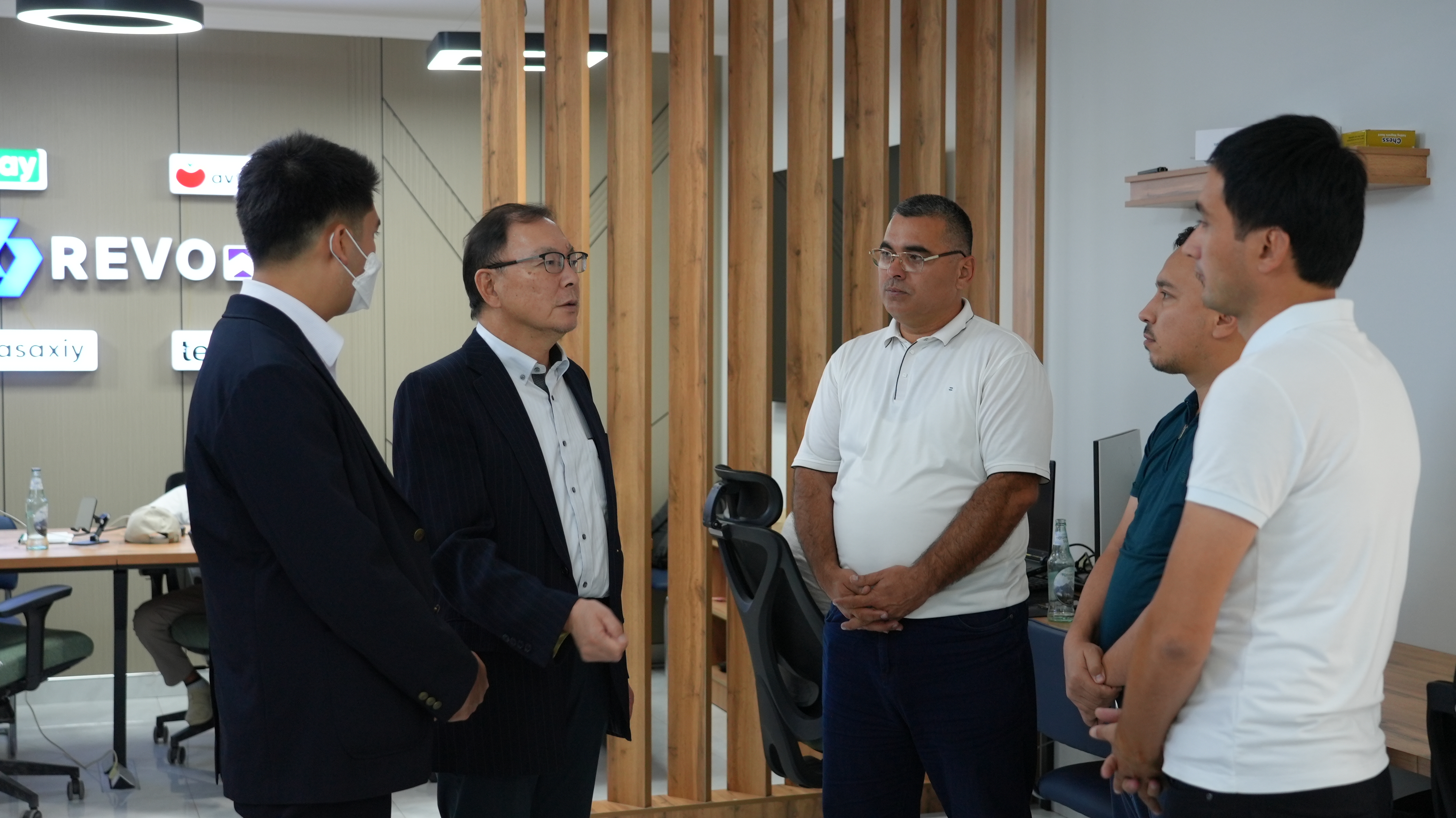 Advisor to the Minister of Digital Technologies of the Republic of Uzbekistan, Mr. Sakurai Akihiro, Visited Revolution Global's Office in the Khorezm Region